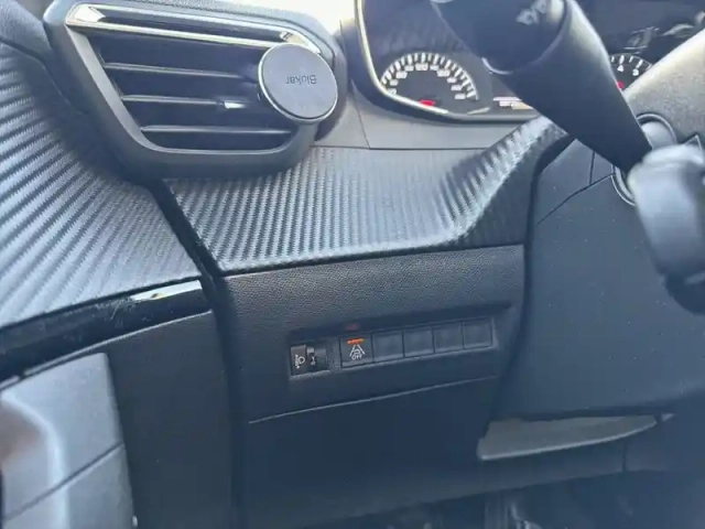 Peugeot 2008 puretech 100 s&amp;s bvm6 — photo 21