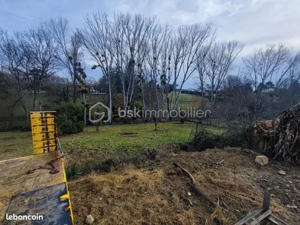 Terrain 3 355 m² Saint Jean