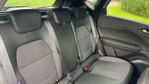 Renault Captur 1.6 E-Tech 145 Hybrid BVA6 - Intens – 2022 – 15862 km – Hybride essence – Boîte Automatique — photo 18