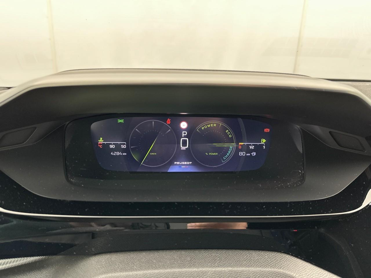 Peugeot 408 hybrid 145 e-dcs6 gt — photo 24