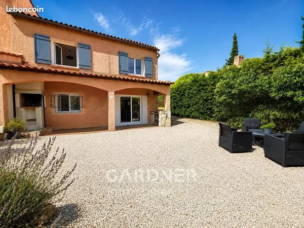 Maison 4 pièces 92 m²