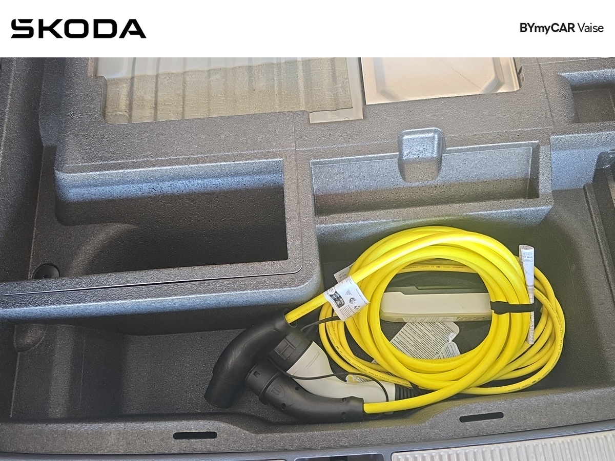 Skoda Superb Combi 1.5 TSI 204 ch PHEV DSG6 — photo 15