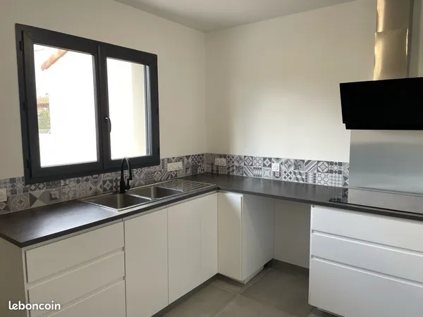 Villa récente 3 chambres