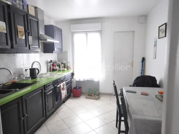 Nogent sur Oise proche GARE DE CREIL!!! 2 pièces de 35m²
