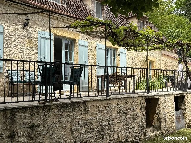 Photo 10