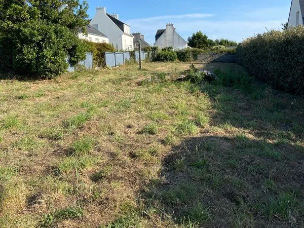 Terrain constructible 416 m2. 74000