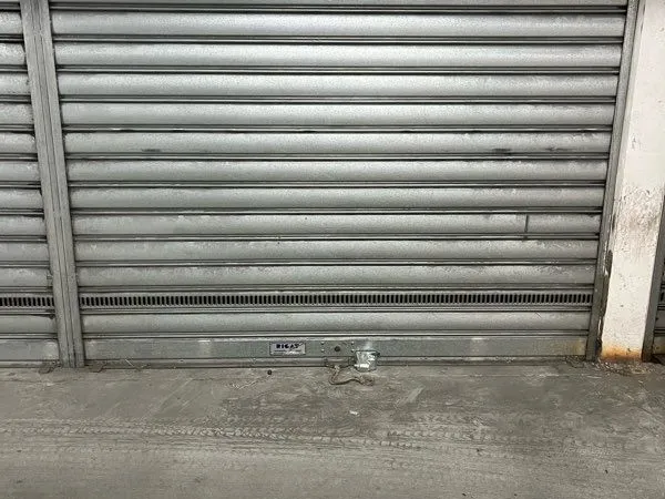 Vend box quartier St-Lambert