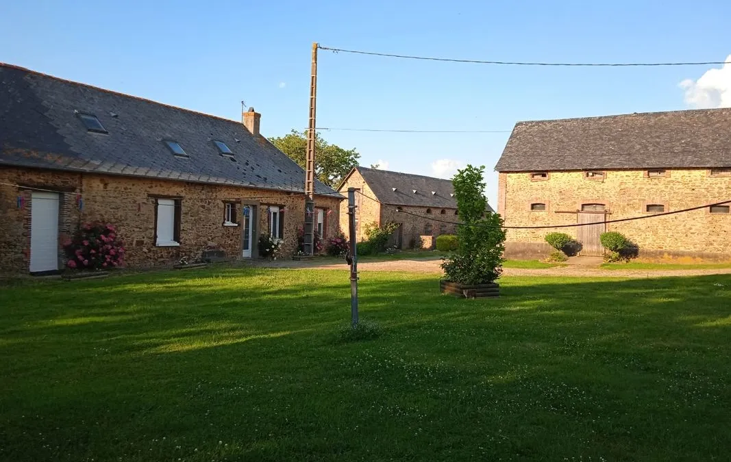 Photo 1