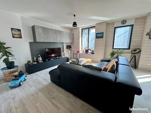 Appartement 4 pièces 95 m²