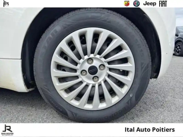 Fiat 500 e 118ch pack confort my23 — photo 11
