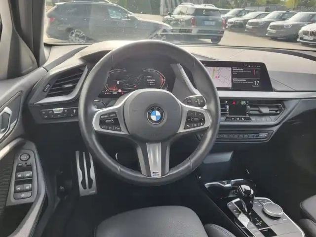 Bmw Serie 1 série 1 118ia 136ch m sport dkg7 — photo 5