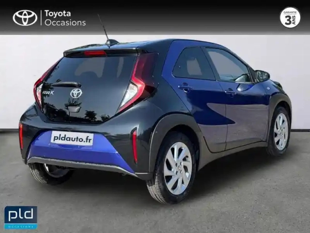 Toyota Aygo X 1.0 vvt-i 72ch design s-cvt — photo 5