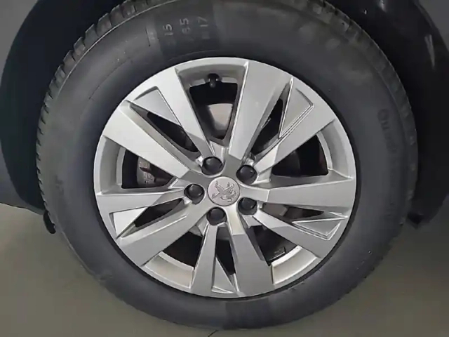 Peugeot 3008 puretech 130ch s&amp;s eat8 — photo 35