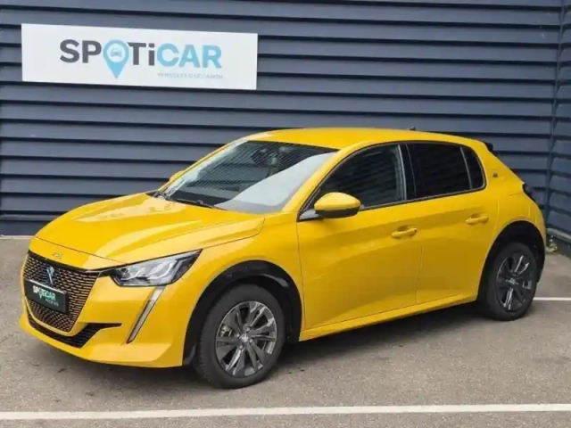 Peugeot 208 e- 136ch style — photo 1