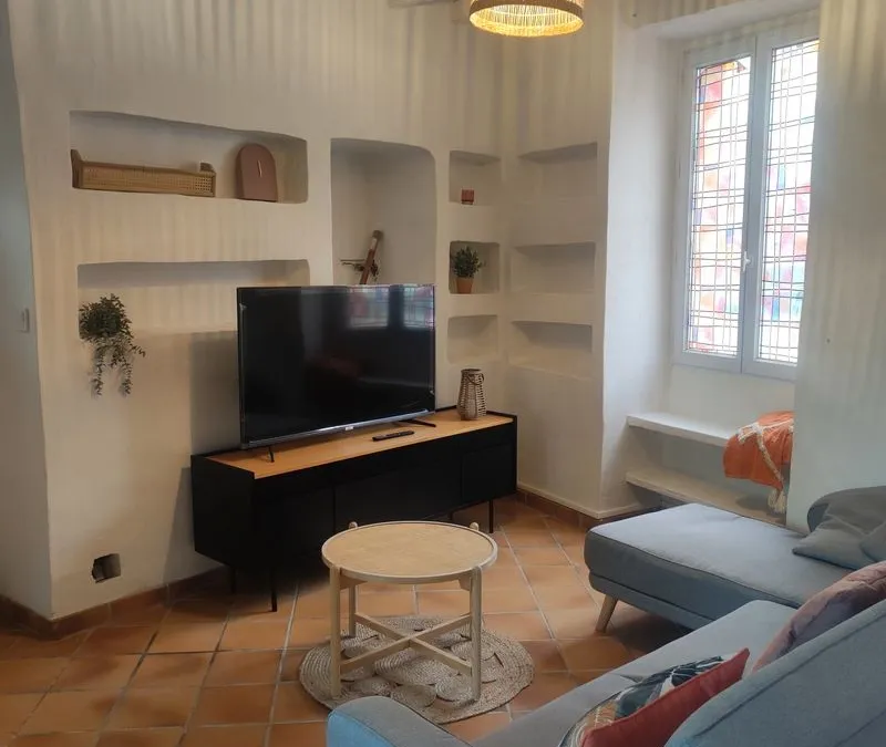 Photo 3
