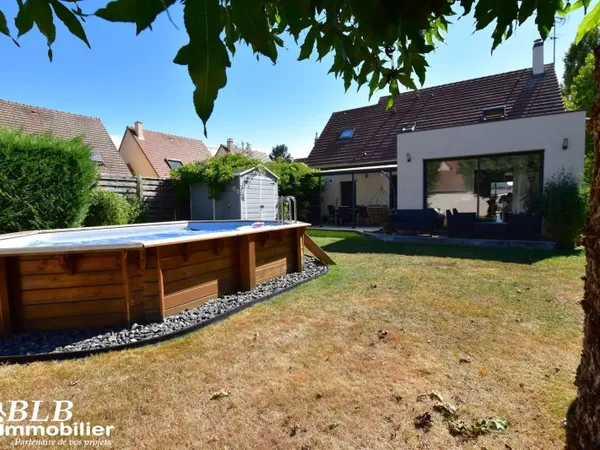 À vendre au Perray-en-Yvelines 78610 Maison de 6 pièces ré
