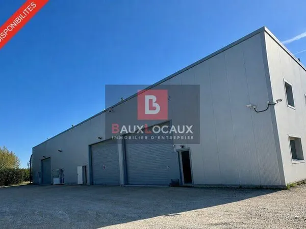 Local d'activité 330 m²