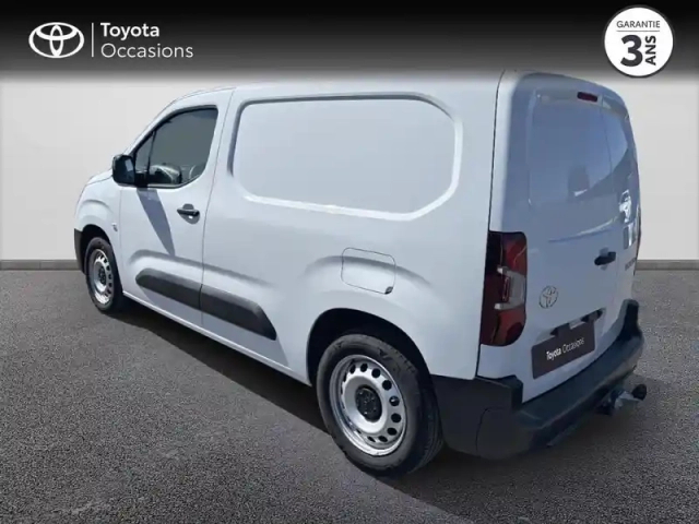 Toyota Proace city medium 130 d-4d startconfort 3pl bva mc24 — photo 2