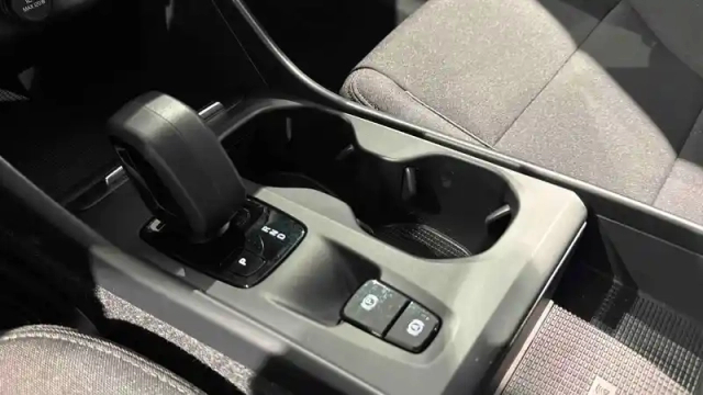 Volvo Xc40 t4 recharge 129+82 ch dct7 — photo 22