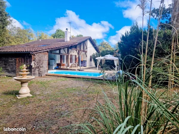Maison LA BREDE 170 m2 parc arboré clos sans vis à vis 2830 m2 piscine
