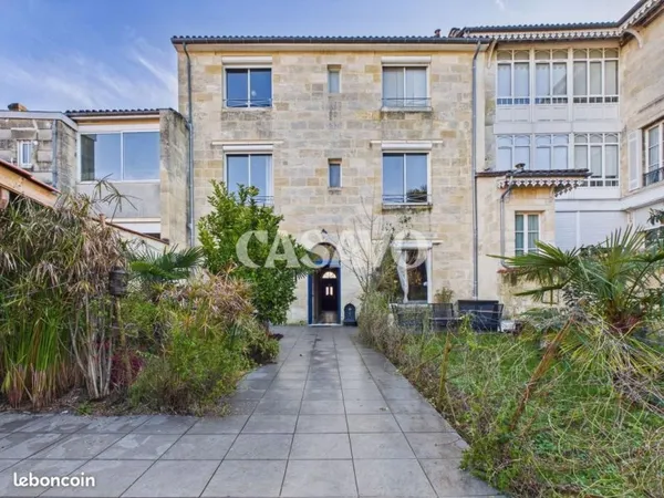 Immeuble 378 m²
