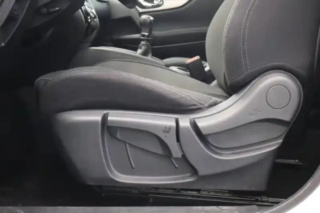 Nissan Qashqai 1.5 dci 110 — photo 30