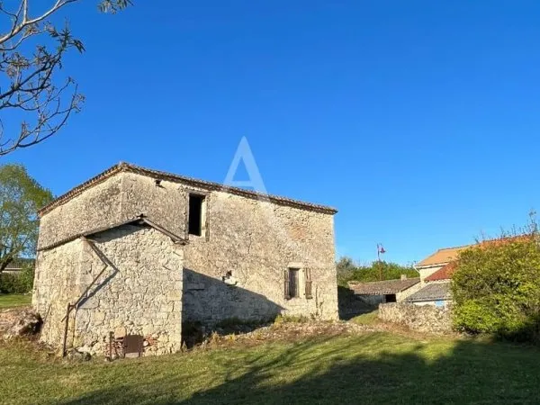 Maison 2 pièces 146 m²