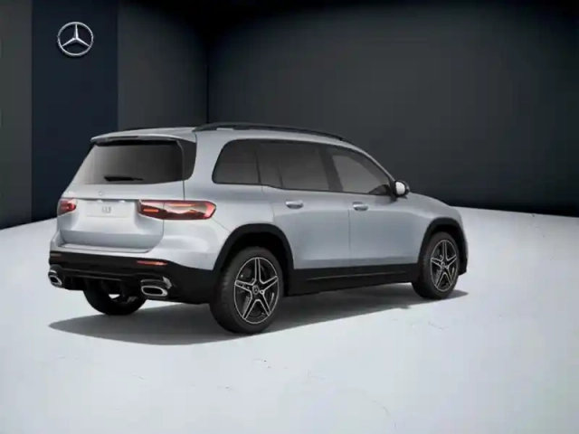 Mercedes Glb 200 d amg line — photo 5