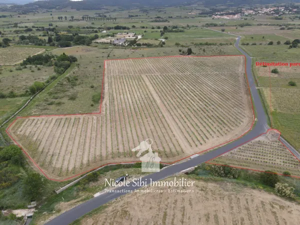 Terrain en individuel 23527 m²