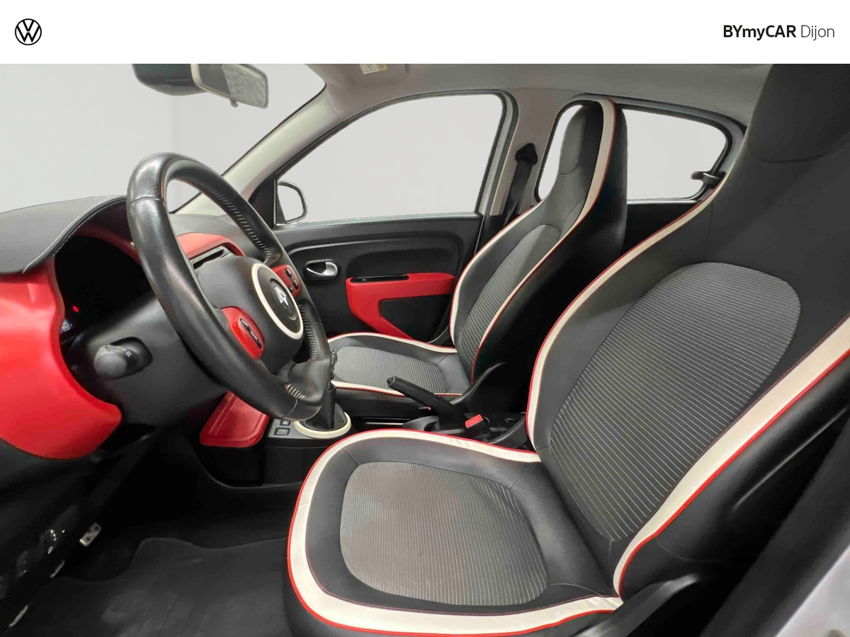 Renault Twingo III 0.9 TCe 90 Energy — photo 11