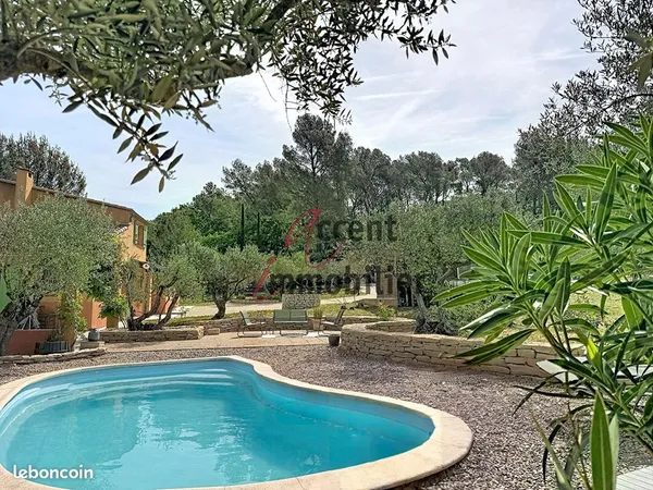 Maison 6 pièces 108 m²