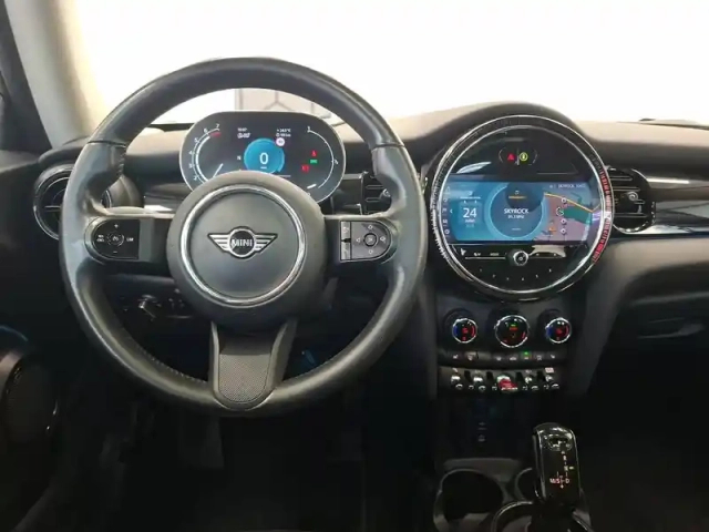 Mini Mini hatch 3 portes cooper 136 ch dkg7 — photo 12
