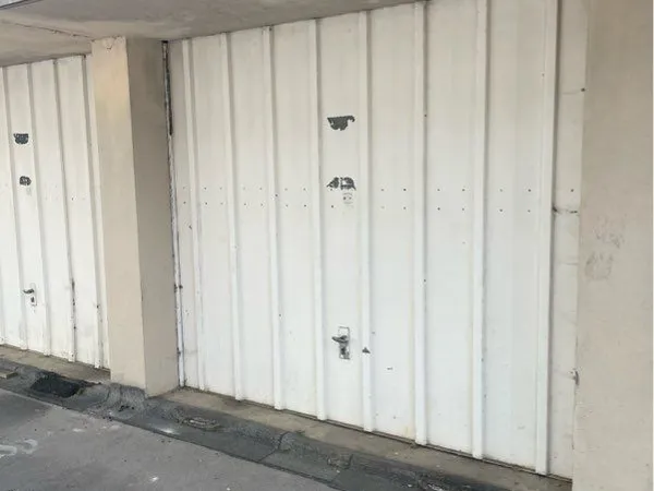 Garage fermé Herouville Saint Clair La Grande Delle