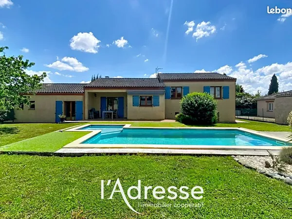 Propriété 7 pièces 147 m²