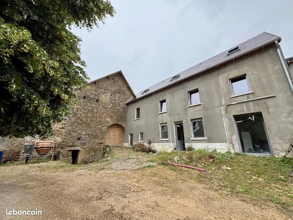 Maison 600 m² Saint-Maurice-lès-Couches