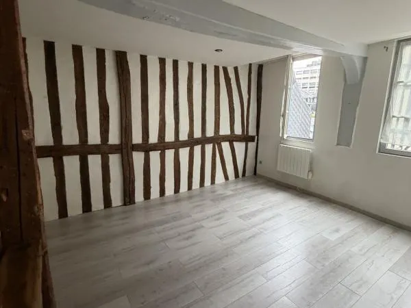 Appartement T2 de 46.67 m², Rouen rive droite avec accès grand jardin