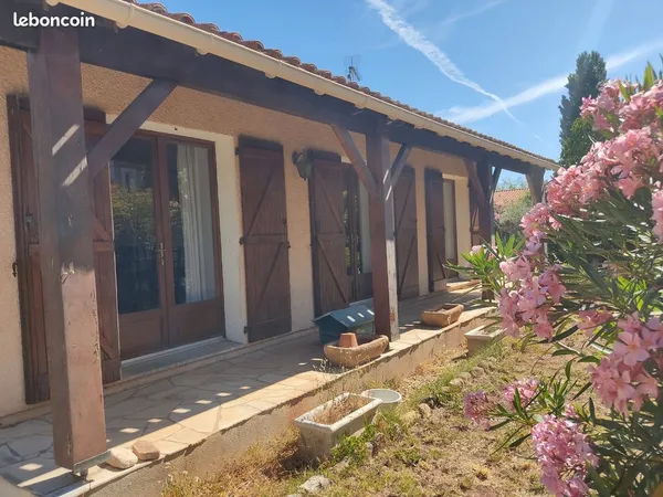 Maison 5 pièces 92 m2 + garage