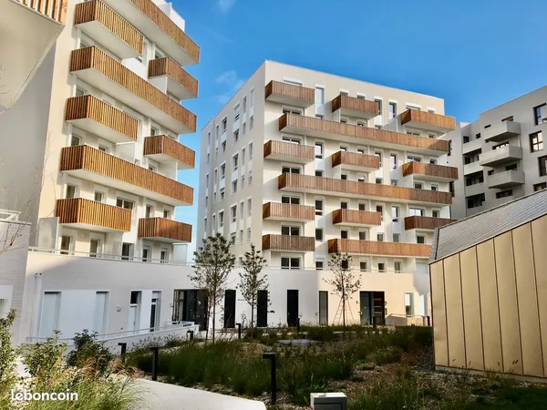 Studio avec balcon de 6 m² - 29,9 m² - Montreuil