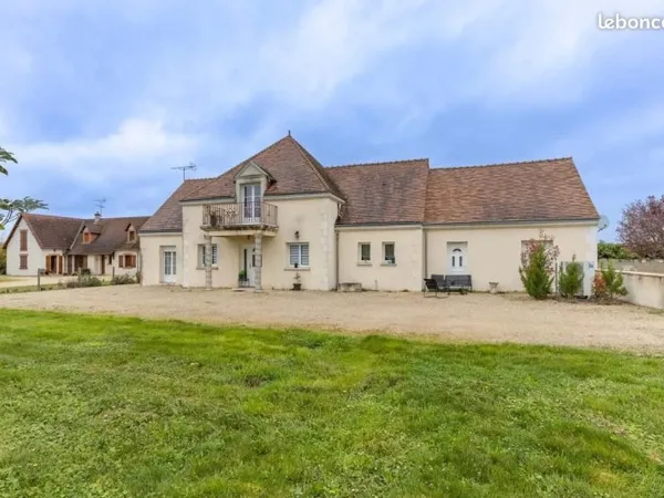 Maison 8 pièces 174 m²