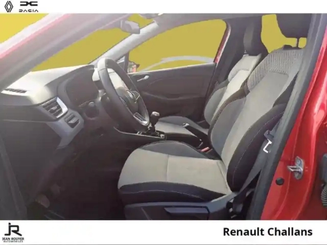 Renault Clio 1.0 tce 90ch evolution — photo 3