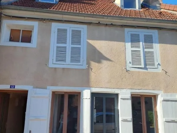 Immeuble 196 m²