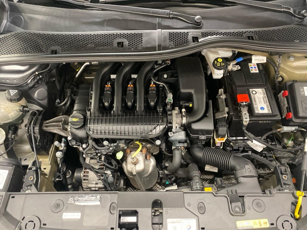 Peugeot 208 puretech 75 s&s bvm5 active — photo 15