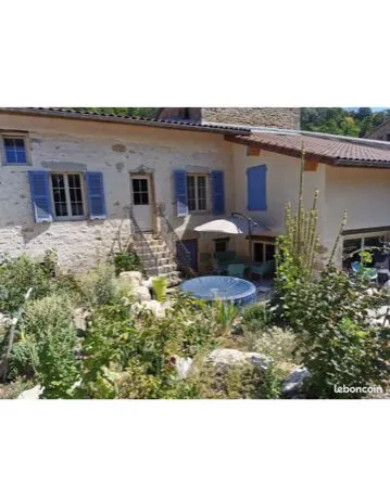 Coup de coeur - Maison en pierres et son jardin