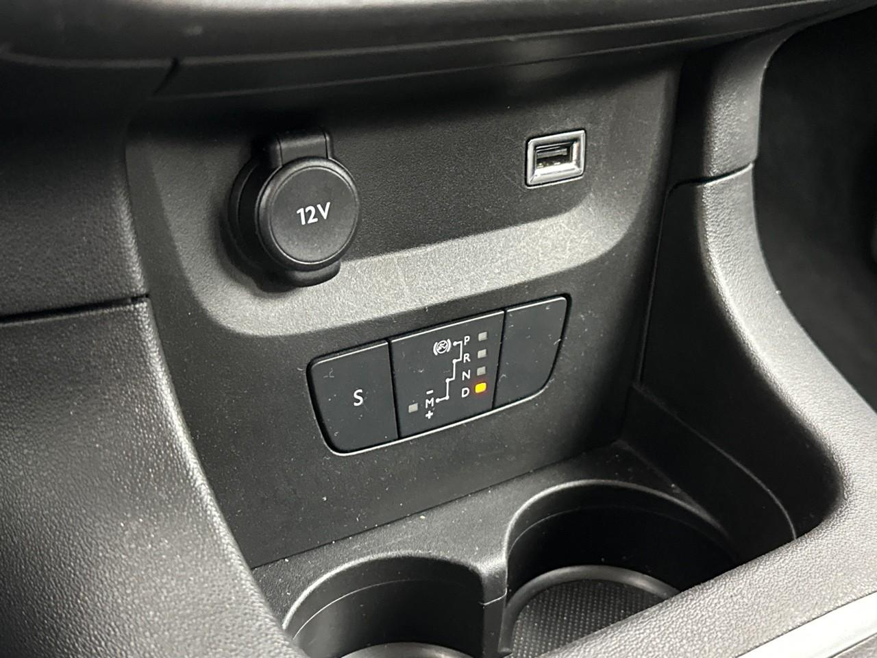 Citroën C3 puretech 110 s&s eat6 shine — photo 27