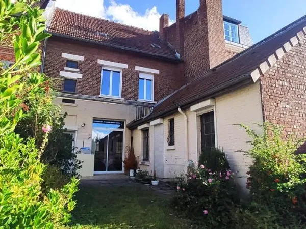 Maison 9 pièces 177 m²