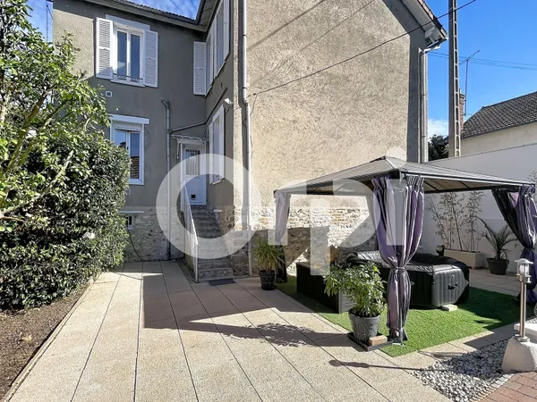 Maison 7 pièces 175 m²