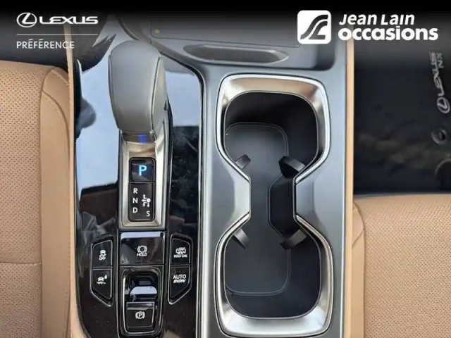 Lexus Nx 450h+ 4wd hybride rechargeable — photo 33