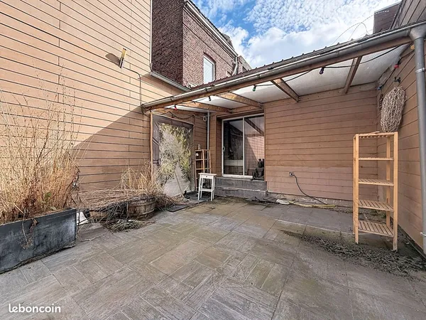 Immeuble 9 pièces 192 m²