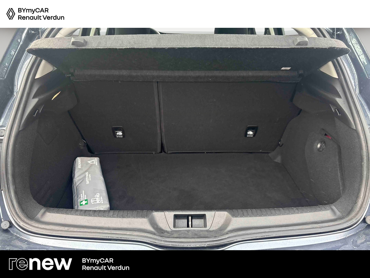 Renault Mégane IV Berline Blue dCi 115 - 21N — photo 12