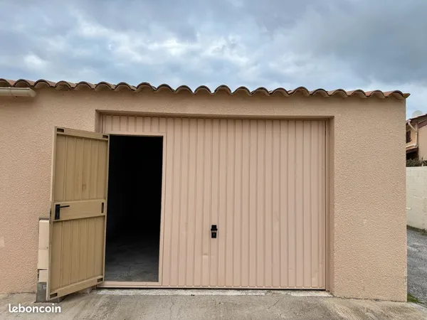 Garage fermé les boutiques du Pech
